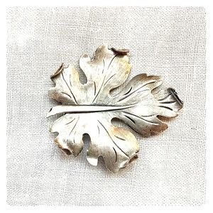 COPY - Vintage Sterling silver Oak leaf brooch.